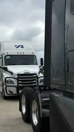 OTR CDL class A Dry Van | Step Deck driver