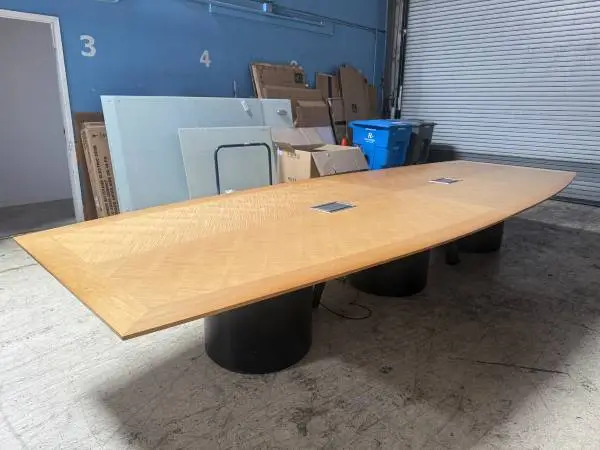 15 Ft Boat Shaped Table In Maple Wood. (2) Power & Data Modules