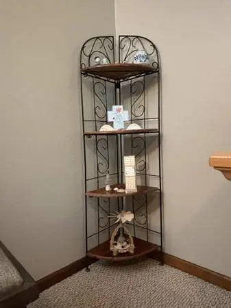 Corner Shelf - 50 x 15