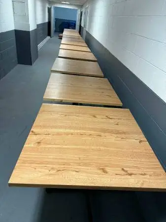 Beautiful Wood Grain Table Tops!! Restaurant, Cafe, Bar & Much More!!