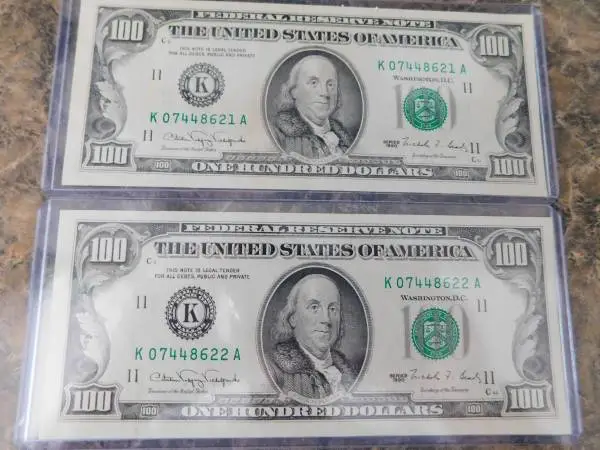 $ 100.00 Bills