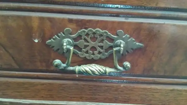 Vintage drawer handle from 1950s ??