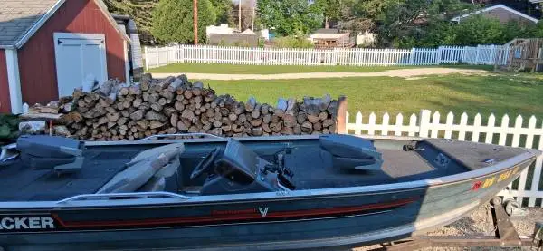 Tracker boat with newer motor READ