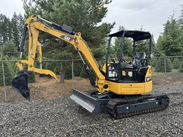 CAT Excavator 7K LB - 303CR - Hydraulic Thumb - Clean Trackhoe