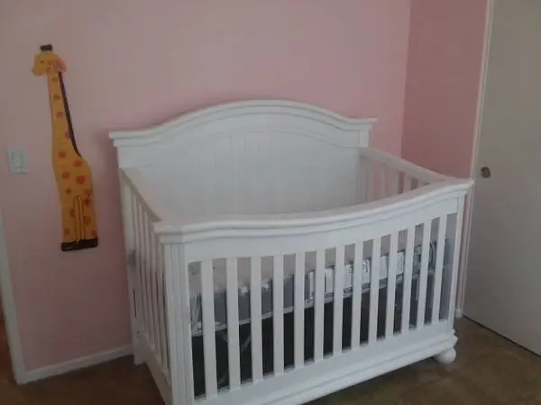 child crib like new solid wood with matress
