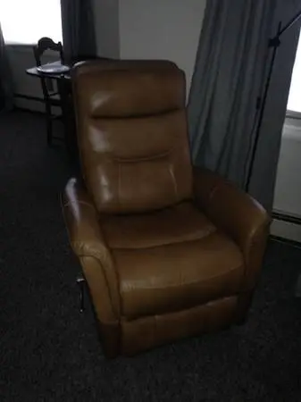 Leather Manual Swivel Glider Recliner