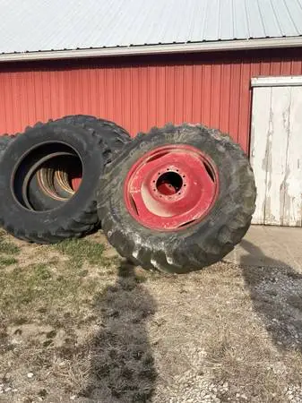 18.4x38 10 bolt duals, Ford and Massey suitcase weights