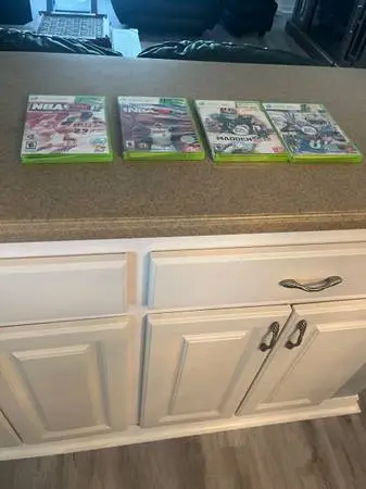 4 Microsoft Xbox 360 video games