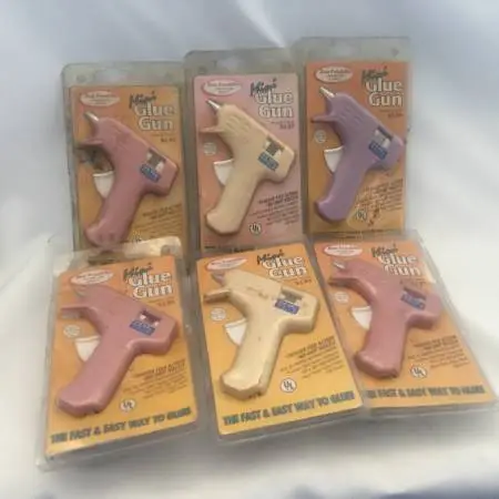(6) Mini Glue Guns
