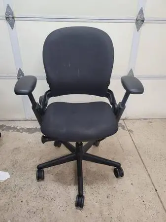 Steelcase Leap V1 Ergonomic Computer Desk Office Chair Fully Loaded