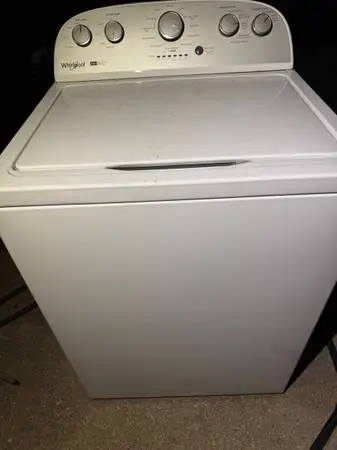 Whirlpool washer with Removable Agitator about 2 years old