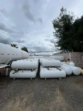 250 gallon propane tank