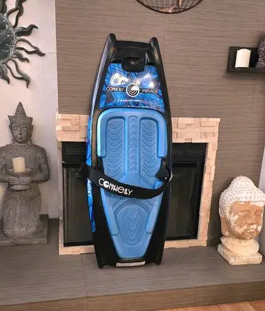 kneeboard - only used once - knee board - boats ski wakeboard - wake