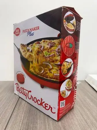 Betty Crocker Countertop Pizza Maker