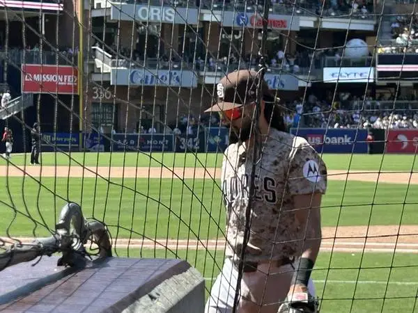 ~ Padres vs Yankees! Sunday 9/6