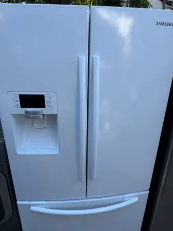 Samsung refrigerator Counter depth delivered