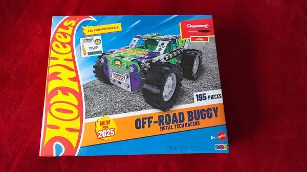 Metal Tech Racers 195 pieces Hot wheels off road buggy