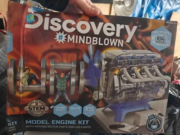 Model Engine Kits – Discovery & Smithsonian