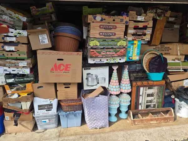 1000s of items in storage L@@@@K!
