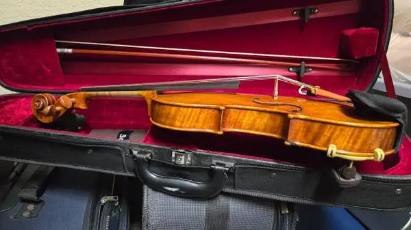 Violin 4/4, Revelle Model 600