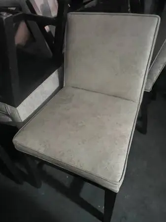 Dining Chairs Forty Available Vinyl Looks Great