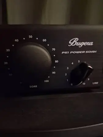 Attenuator for tube amplifier