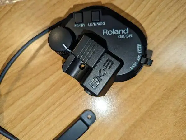 Roland GK-3B Pickup for Bass Guitar