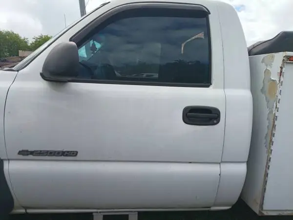 Parts for 2002 Chevy Silverado 2500 Base