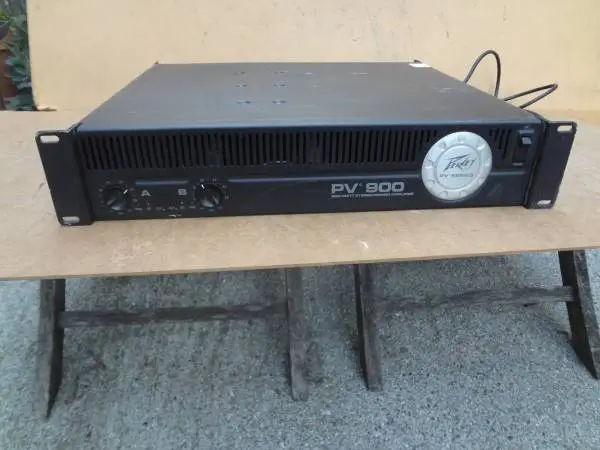 Peavey PV-900 900 Watt Audio Stereo Power Amplifier PV Series