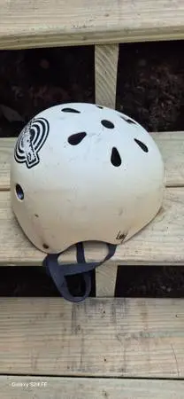 Skating pads and helmet