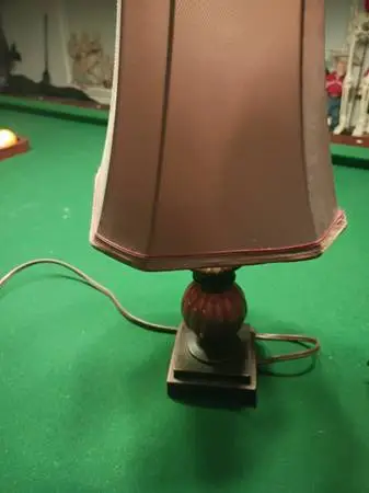 Table lamp