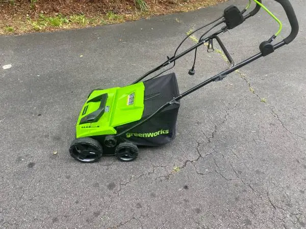 Greenworks Electric Dethatcher