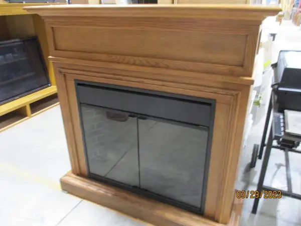 NiceElectric Fireplace w Surround and Mantle  #3687