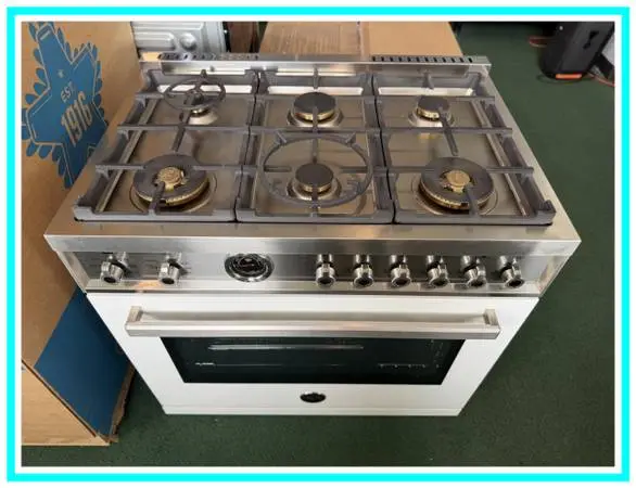Bertazzoni – 36″ Professional Series range Gas oven Natursl Gas-Wh