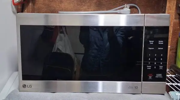 LG NeoChef Stainless Steel Countertop Microwave - 2 cu. ft.