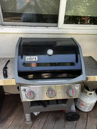 Weber Spirit II E-310 3-Burner Gas Grill with Cover and Propane Tank -