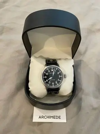 Archimede 42 Pilot watch with Date