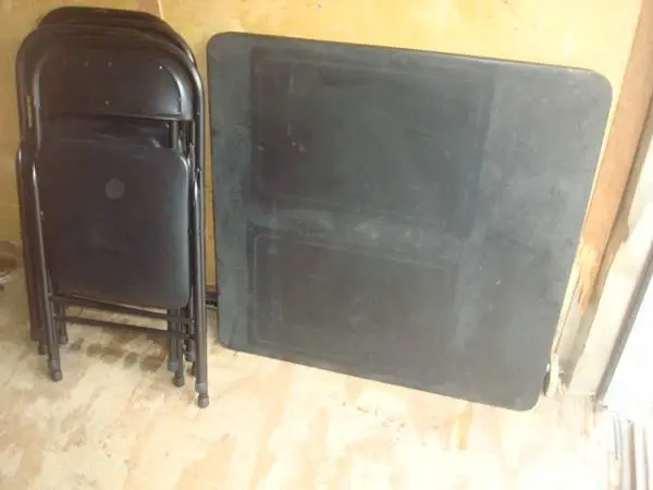 card table, 4 chairs,