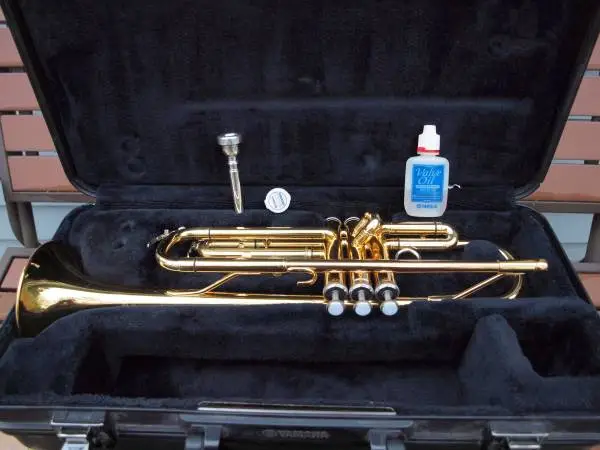 Yamaha YTR-200 ADII, YTR-2553 Trumpet Near New Cond. Just Serviced
