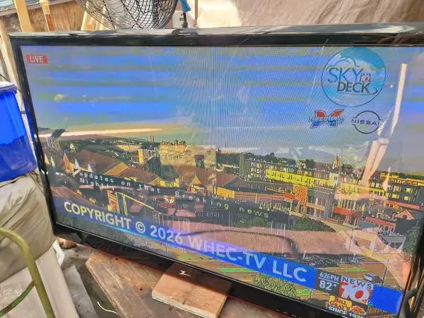 42-in Zenith plasma TV