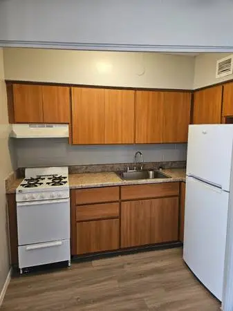 Spring into your New Home! 1 Apartment at Knollwood Terrace