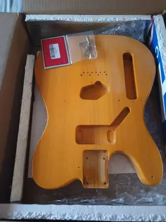 Left-handed telecaster body