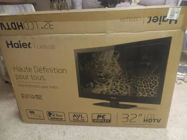 32 in TV  NEW STILL IN A BOX