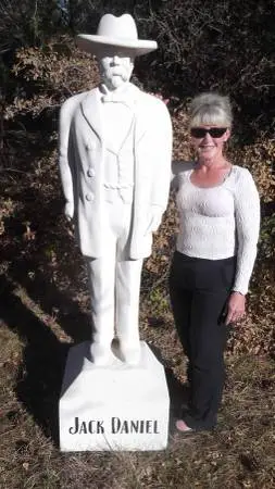 ULTRA-RARE 77 LIFESIZE STATUE OF JACK DANIELS Whiskey Beer Liquor