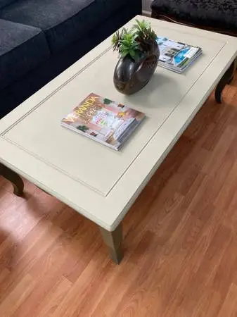 COFFEE TABLE