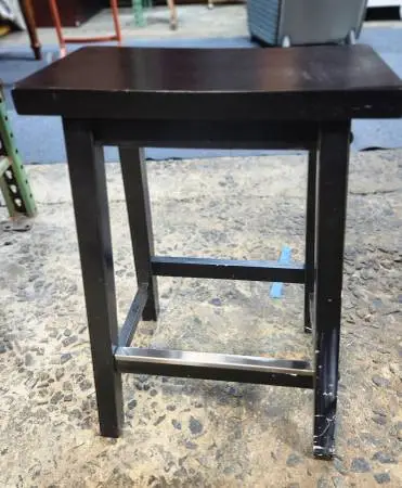 Black Saddle Stool