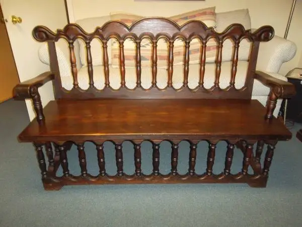 BENCH SPANISH STYLE WITH CUSTOM CUSHION