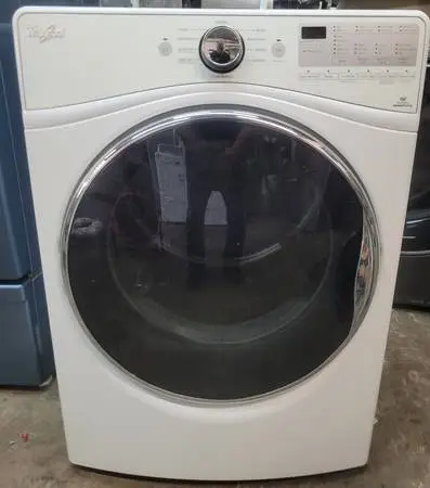 Whirlpool electric dryer, like new.