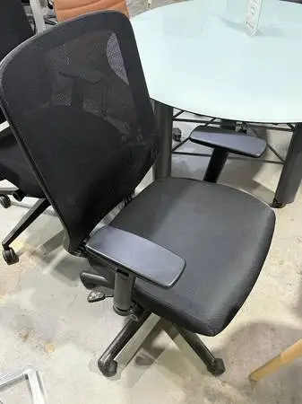 HON Ergonomic Task Chair (Black) – 📦 Florida