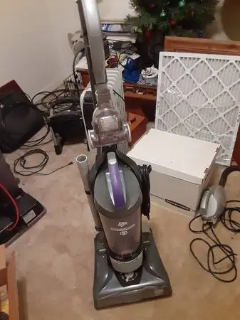Dirt Devil Vacuum Cleaner